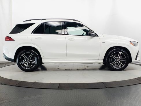 Used 2025 Mercedes-Benz GLE 450e 4MATIC image 35