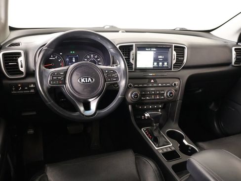 Used 2017 Kia Sportage EX w/ EX Technology Package AWD/4WD image 2