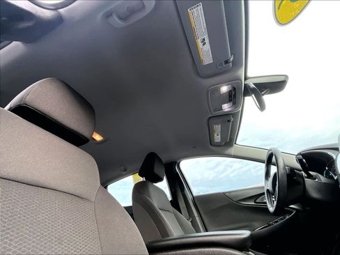 Used 2016 Chevrolet Malibu LT image 22