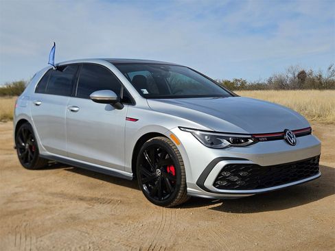 Used 2023 Volkswagen GTI SE image 3