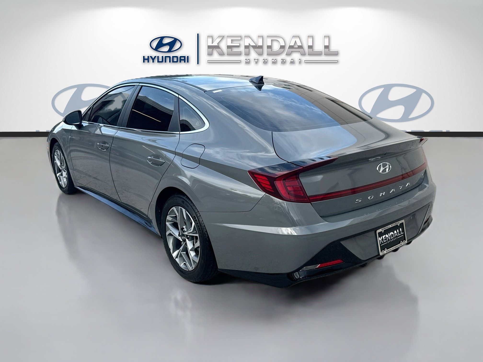 Used 2023 Hyundai Sonata SEL FWD image 4