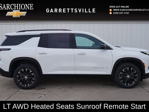 New 2026 Chevrolet Traverse LT image 1