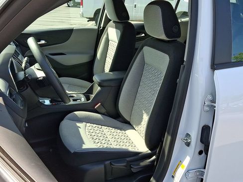 Used 2023 Chevrolet Equinox LS w/ LPO, Floor Liner Package AWD/4WD image 16