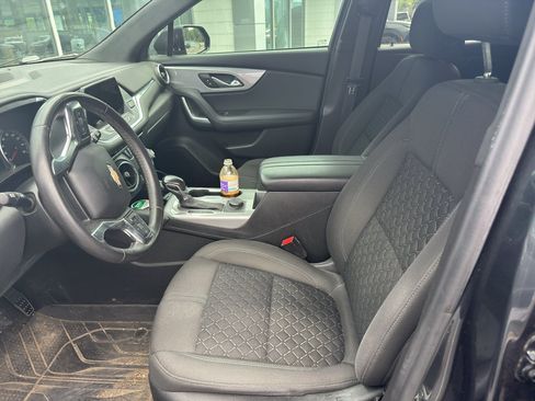 Used 2020 Chevrolet Blazer LT FWD image 7