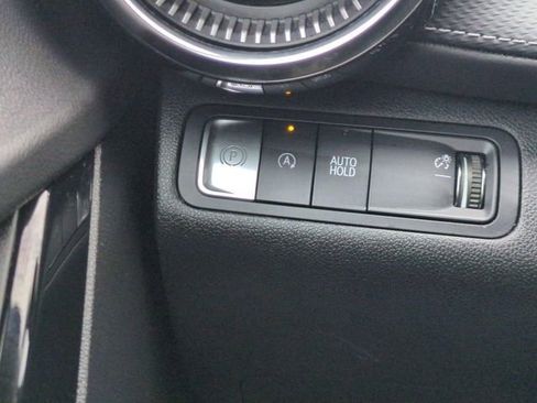 Used 2025 Chevrolet Equinox LT image 4