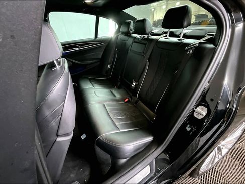 Used 2017 BMW 540i xDrive AWD/4WD image 21