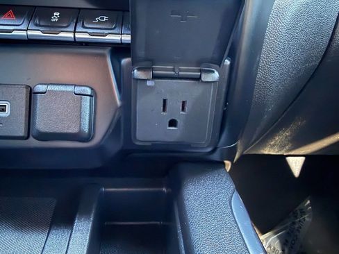 Used 2021 Chevrolet Silverado 1500 LTZ w/ LTZ Premium Package image 56