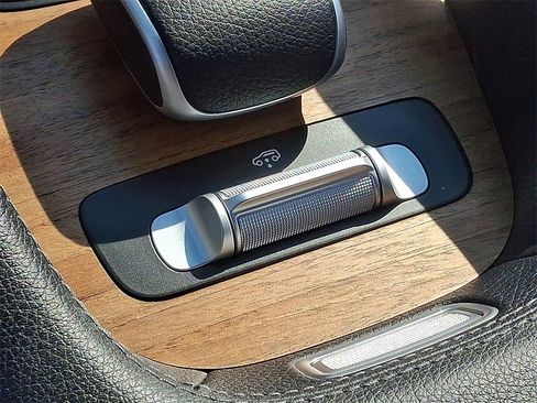 Certified 2024 Mercedes-Benz GLS 450 4MATIC w/ AMG Line Exterior image 21