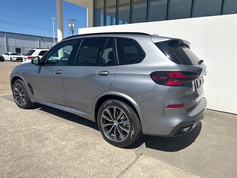 New 2026 BMW X5 xDrive40i w/ Executive Package AWD/4WD image 3