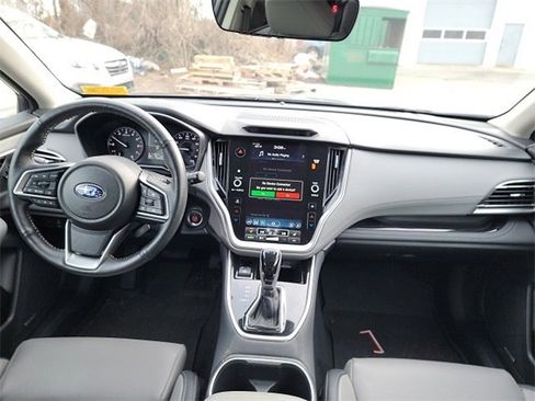 Used 2024 Subaru Outback Limited image 8