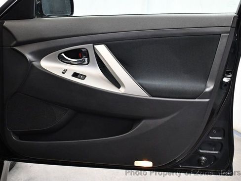Used 2010 Toyota Camry FWD image 13