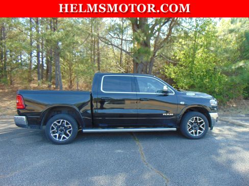 New 2026 RAM 1500 Laramie AWD/4WD image 4