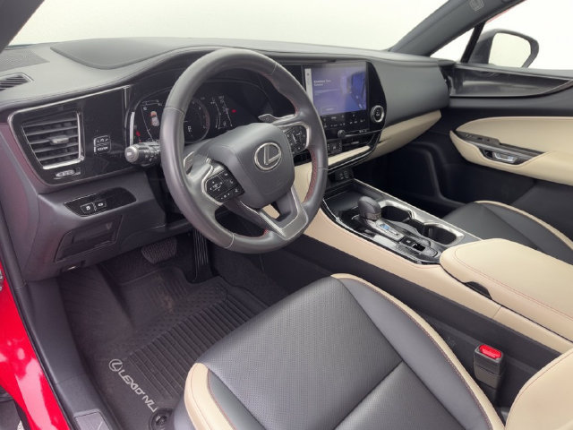 Used 2024 Lexus NX 250 FWD w/ Towing Package (2000 Lbs) image 16