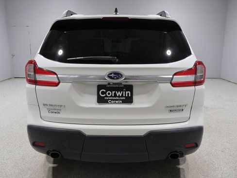 Used 2019 Subaru Ascent Touring AWD/4WD image 3