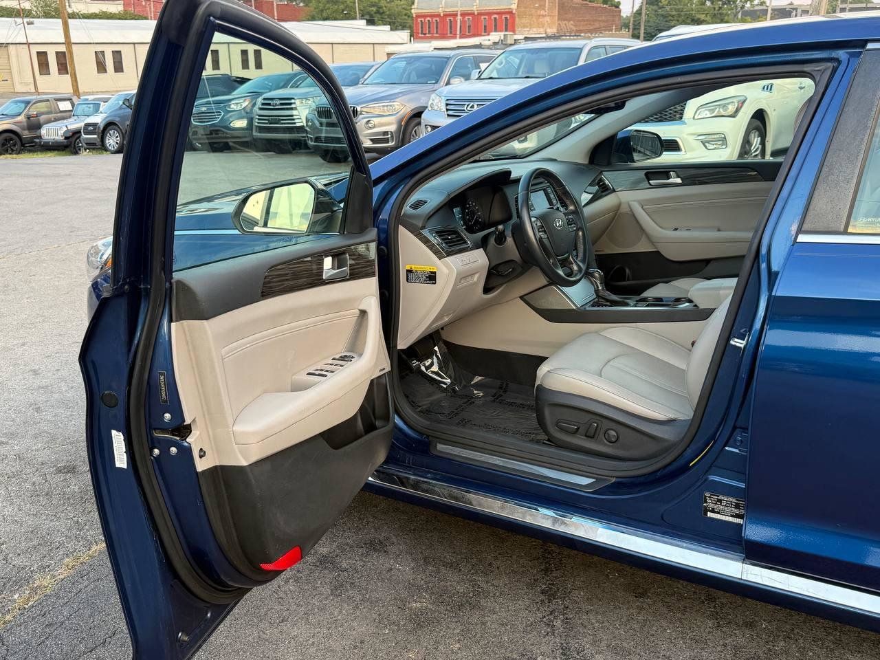 Used 2015 Hyundai Sonata Limited FWD image 14