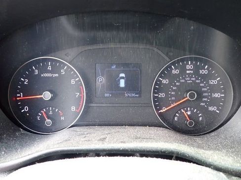 Used 2018 Kia Sportage LX image 15