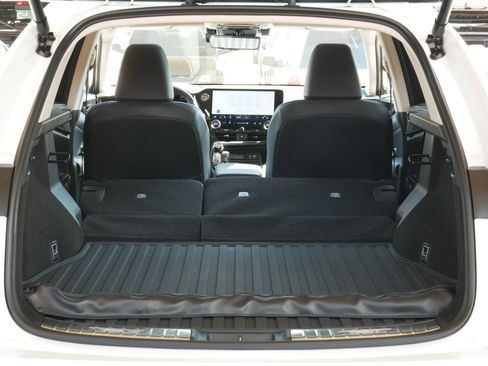 Certified 2025 Lexus NX 350h AWD w/ Accessory Package (2T) image 37