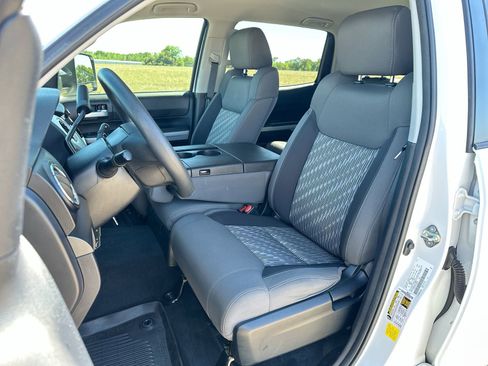 Used 2020 Toyota Tundra SR5 image 11