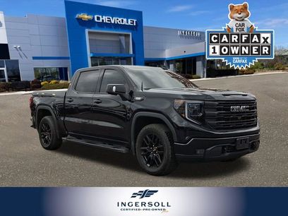 Used 2023 GMC Sierra 1500 Elevation w/ Elevation Premium Package