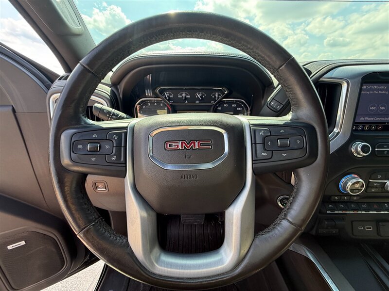 Used 2019 GMC Sierra 1500 SLT w/ SLT Premium Plus Package AWD/4WD image 27