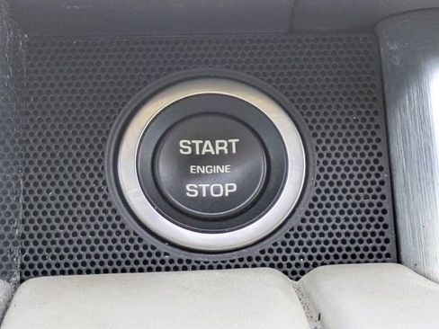 Used 2018 Land Rover Range Rover Supercharged image 22