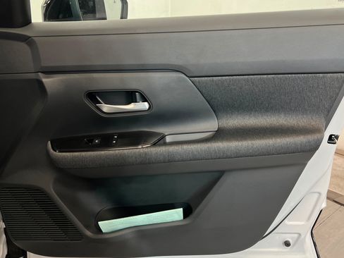 New 2026 Nissan Kicks SV w/ SV Premium Package FWD image 22