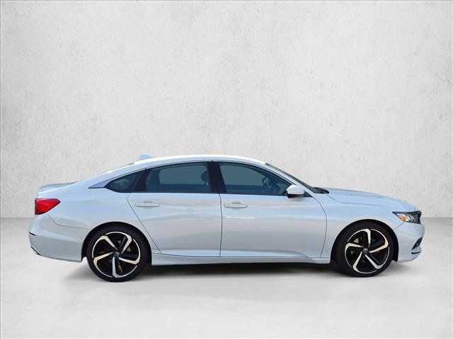 Used 2018 Honda Accord Sport image 3