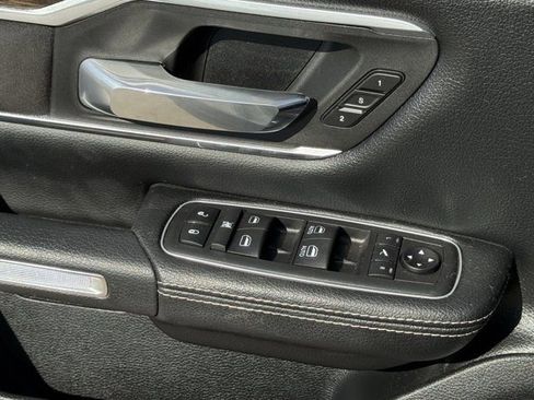 Used 2020 RAM 1500 Laramie image 26