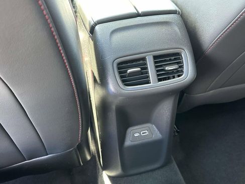 Used 2023 Buick Envision Essence w/ Sport Touring Package image 15