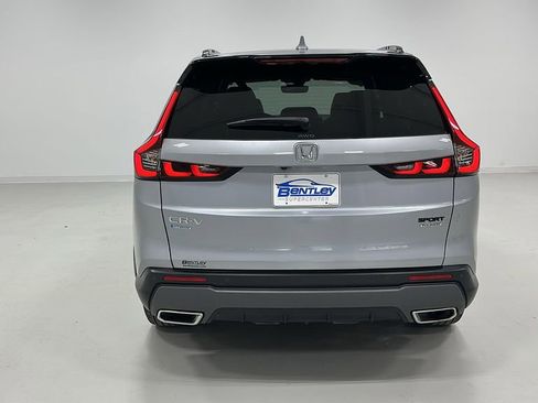 Used 2024 Honda CR-V Sport Touring image 4