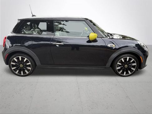 Used 2020 MINI Cooper SE w/ 8.8" Touchscreen Nav Package FWD image 2