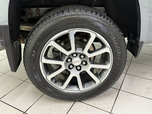 Certified 2021 GMC Canyon Denali AWD/4WD image 14