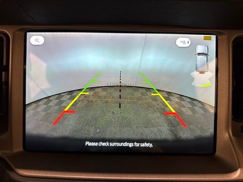 New 2025 Ford Bronco Outer Banks image 8