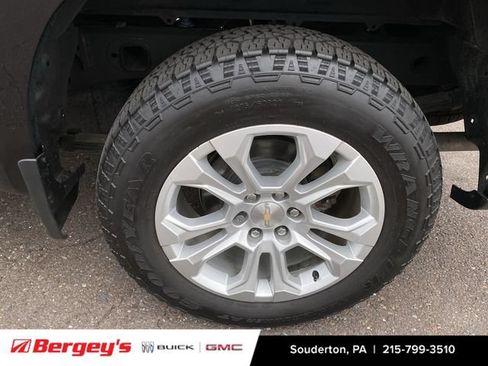 Certified 2022 Chevrolet Silverado 1500 LTZ w/ LTZ Premium Package AWD/4WD image 37