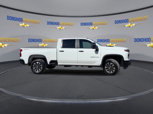 New 2026 Chevrolet Silverado 2500 Custom w/ Custom Value Package image 12