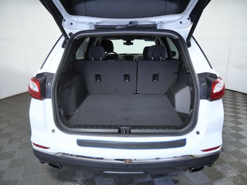 Used 2020 Chevrolet Equinox LT AWD/4WD image 9