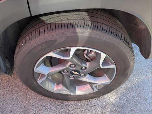 Used 2024 Chevrolet Trax LT image 8