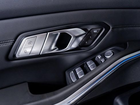 Used 2026 BMW M3 Competition image 42