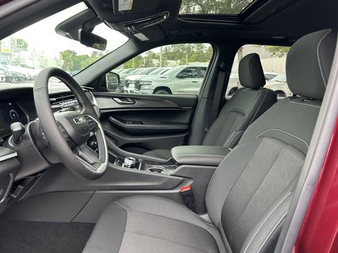 New 2026 Jeep Grand Cherokee Laredo X RWD image 13