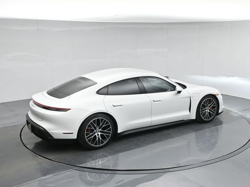 Used 2021 Porsche Taycan 4S image 40