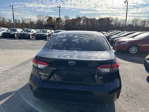 Used 2020 Toyota Corolla LE image 5