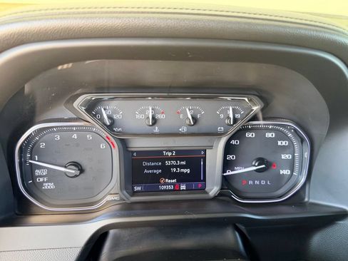Used 2019 GMC Sierra 1500 SLT AWD/4WD image 42