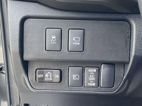 Used 2023 Toyota Tacoma Limited AWD/4WD image 27