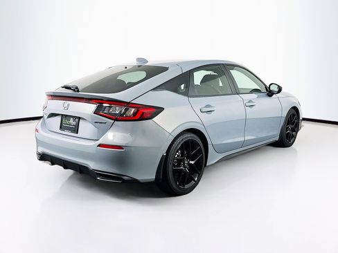 Used 2025 Honda Civic Sport image 9