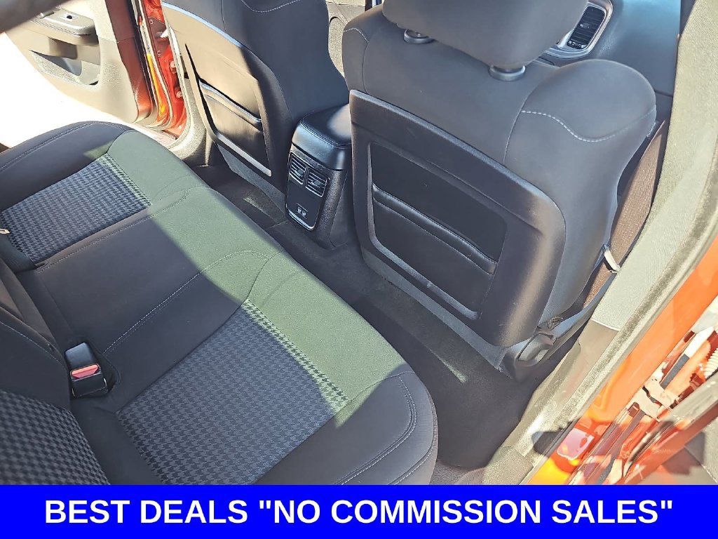 Used 2023 Dodge Charger GT w/ Blacktop Package RWD image 11