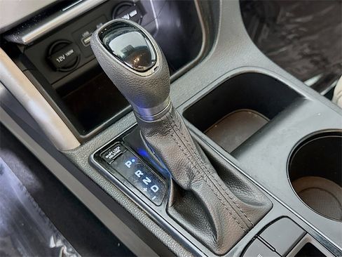 Used 2015 Hyundai Sonata SE image 26