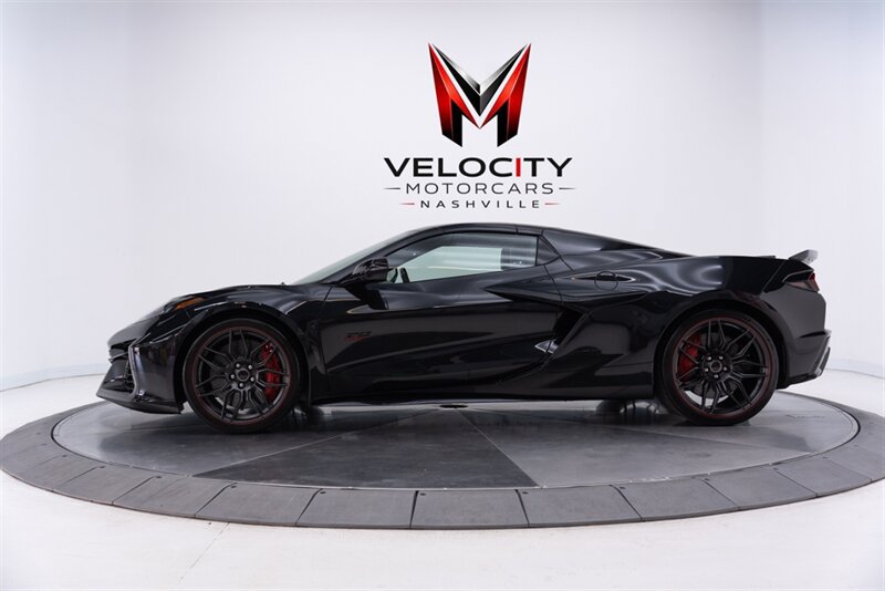 Used 2023 Chevrolet Corvette Z06 RWD image 9