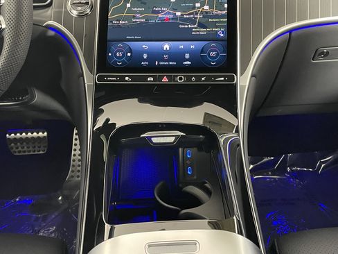 New 2026 Mercedes-Benz GLC 300 image 18