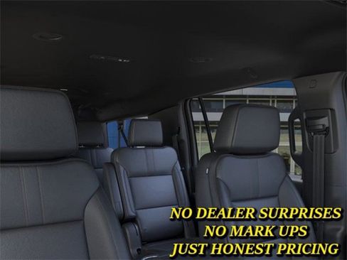 New 2026 Chevrolet Suburban RST image 24