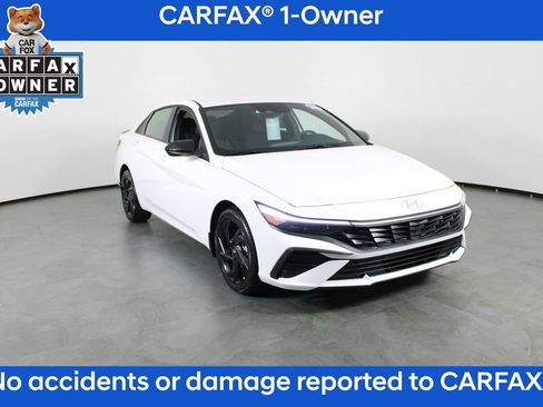 Certified 2026 Hyundai Elantra Sport FWD image 5